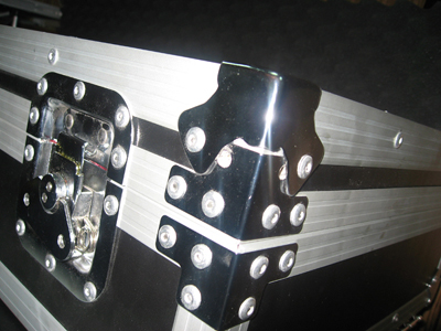 Pretty and Practical Recessed Latch