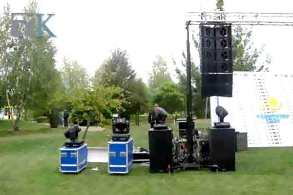 Heading Lighting Cases for Wonderful Stage