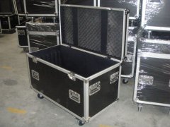 Custom Made LED Light Flight Case with Heavy-Duty Casters