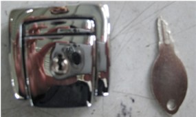 Flight case clock