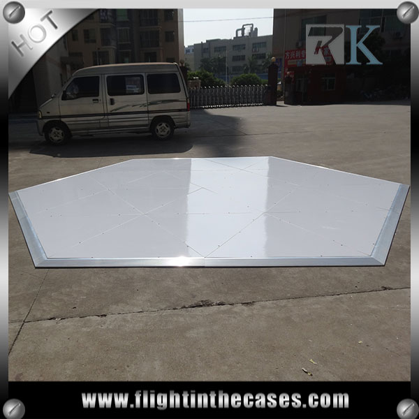 RK’s New Design White Glossy Triangle Dance Floor In Hot Sa