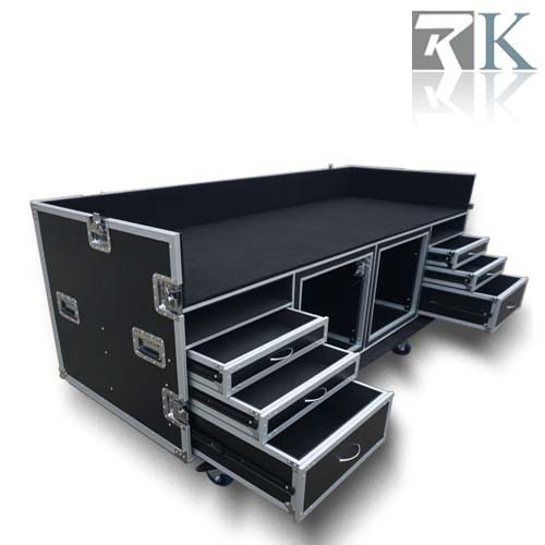 A Multi-purpose Flight Case for Protecting Equipment