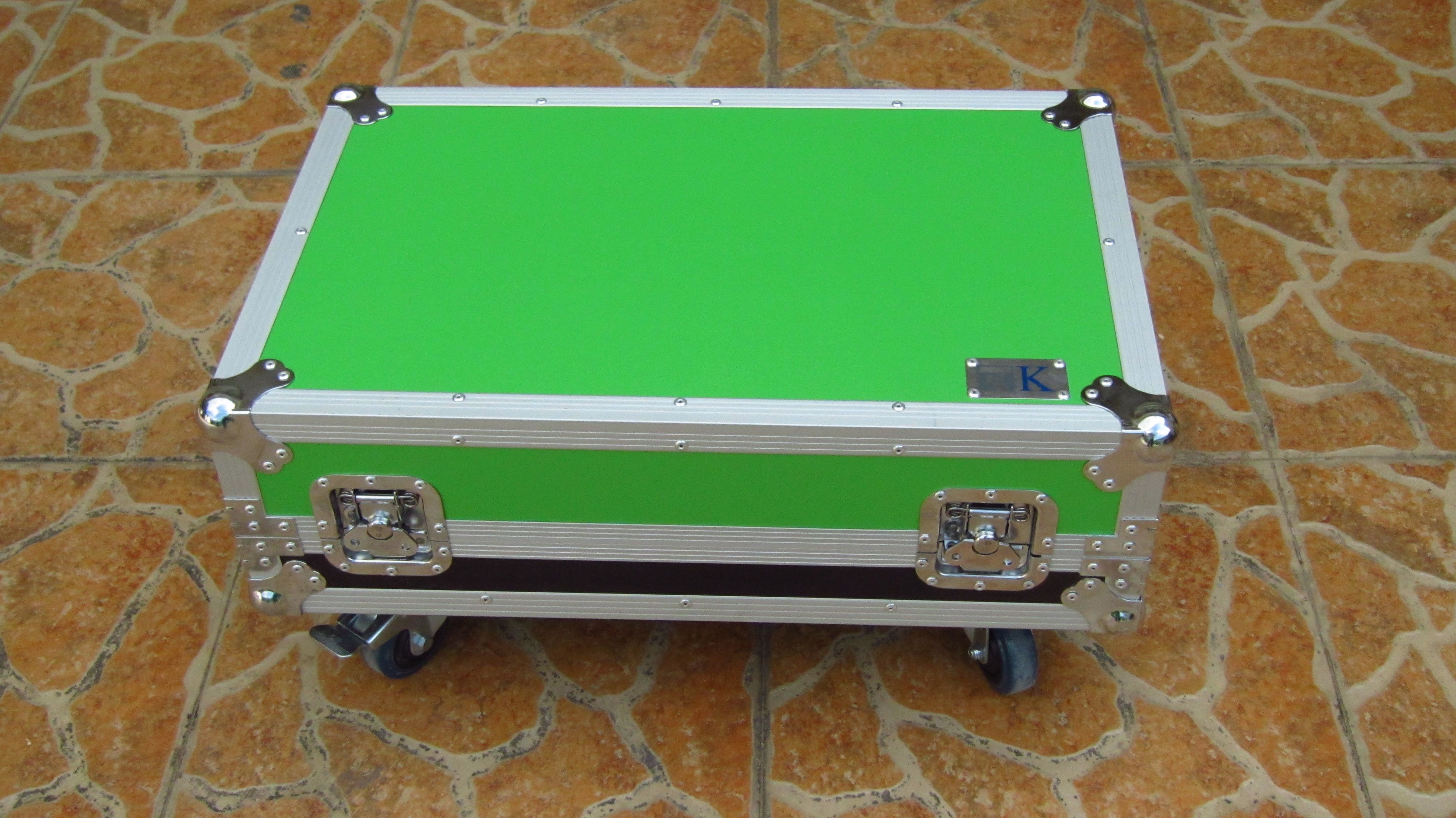 RK custom made LED BAR/WASH lighting case