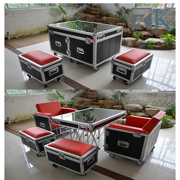 sofa road case