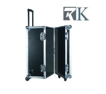 Take RK portable flight case to see the world